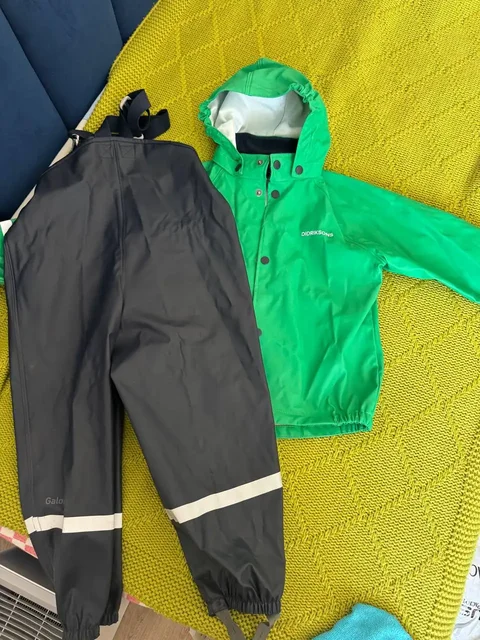 Непромокаемый костюм Didriksons размер 110 - частное объявление в Кондратово