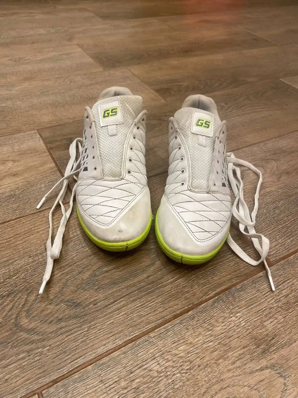 Футзалки футбольные 39 размер - Обувь (Одежда) в Кондратово