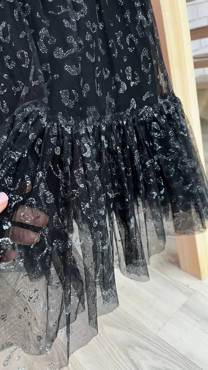 Шикарное платье на 8 марта размер 104-110 - Платья (Одежда) в Кондратово