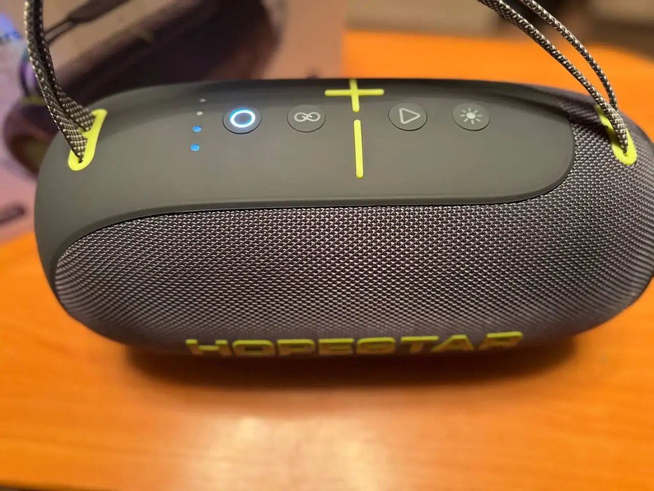 Продам колонку по сути новая - Аудиотехника (Электроника) в Кондратово