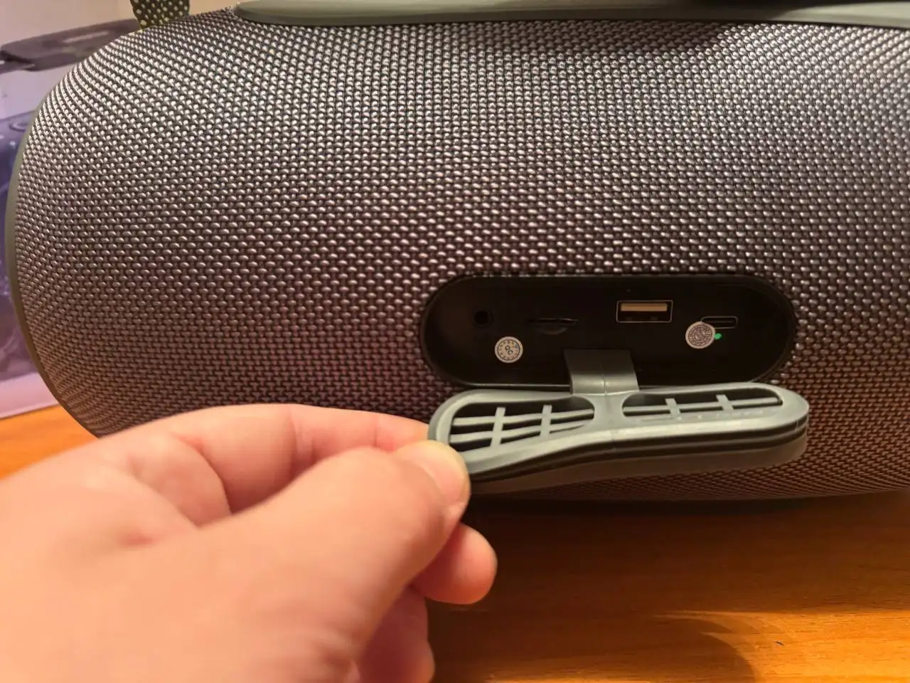 Продам колонку по сути новая - Аудиотехника (Электроника) в Кондратово