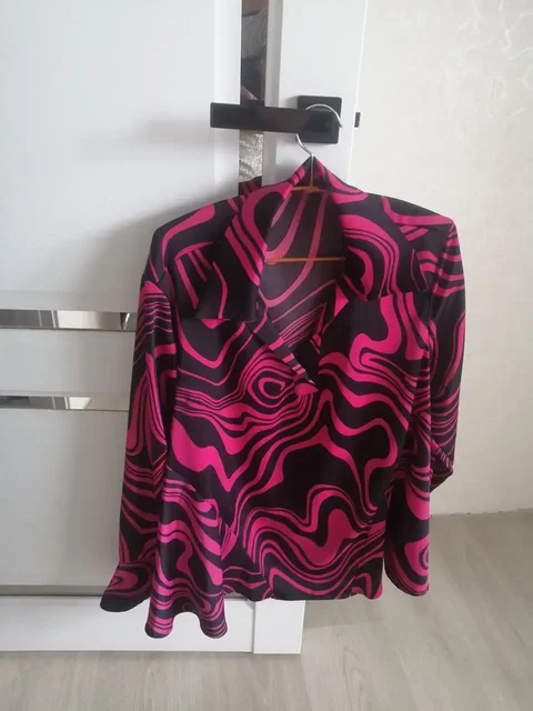 Блузка и бомбер - частное объявление в Кондратово