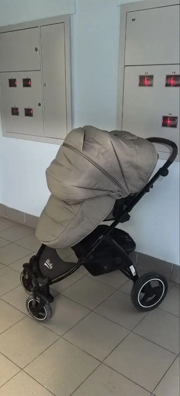 Продам коляску Rant 2в1 коричневого цвета - Коляски (Товары для детей) в Кондратово