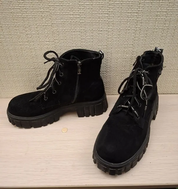 Продажа обуви - частное объявление в Кондратово