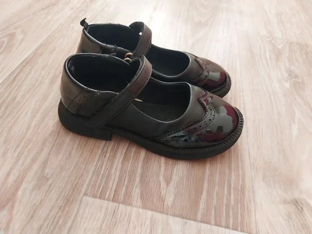 Туфли 33 размера - частное объявление в Кондратово