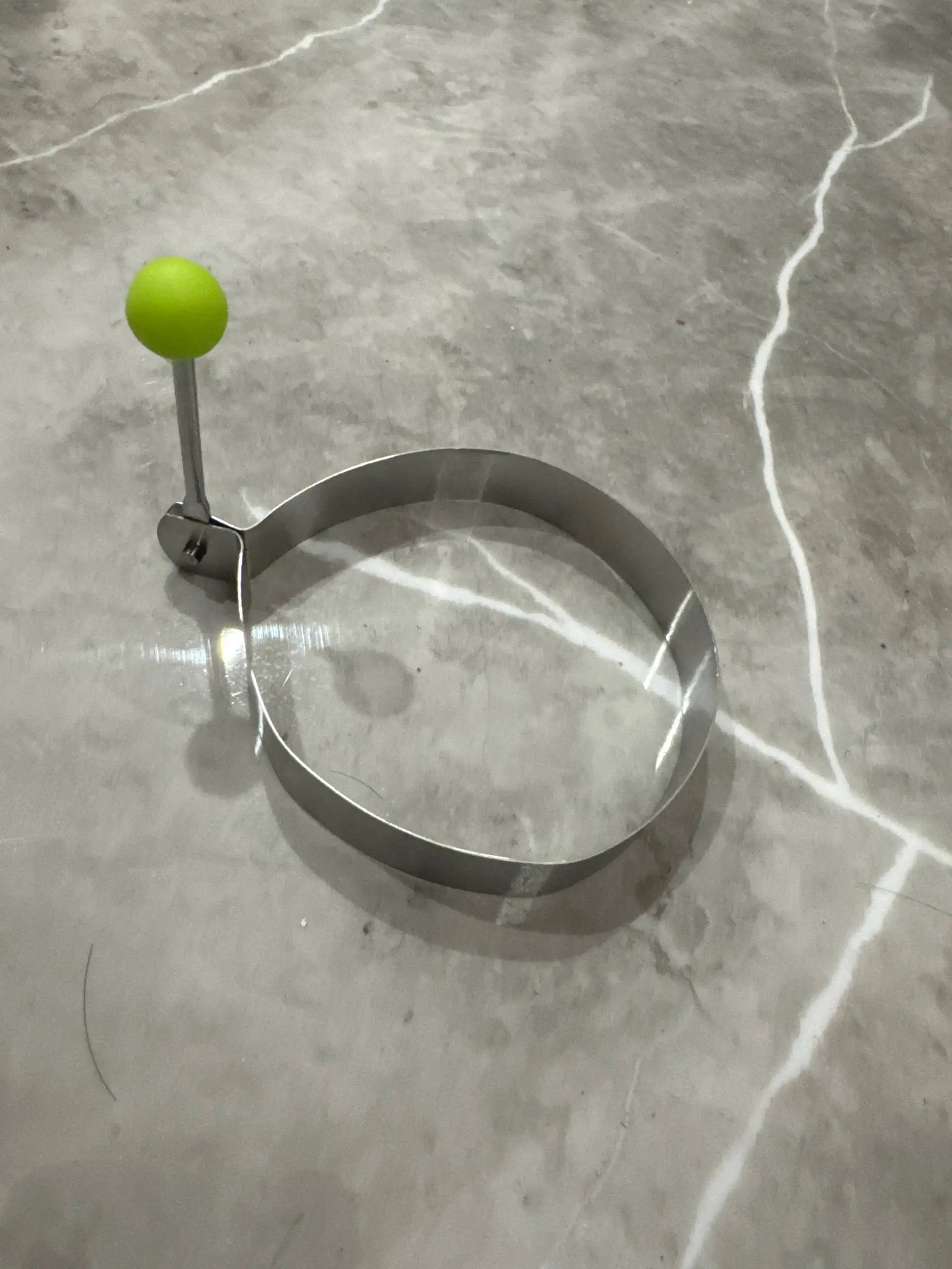 Форма для яиц и нож для удаления сердцевины - Барахолка в Кондратово