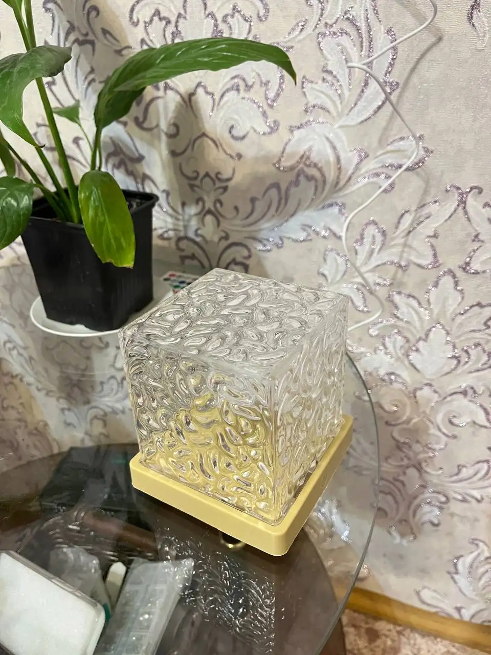 Продажа двух ночников - Зеркала в Кондратово