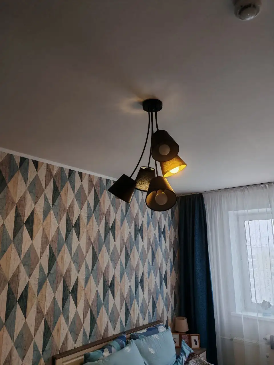 Люстра на 5 ламп с цоколем Е27 - Освещение (Для дома и дачи) в Кондратово