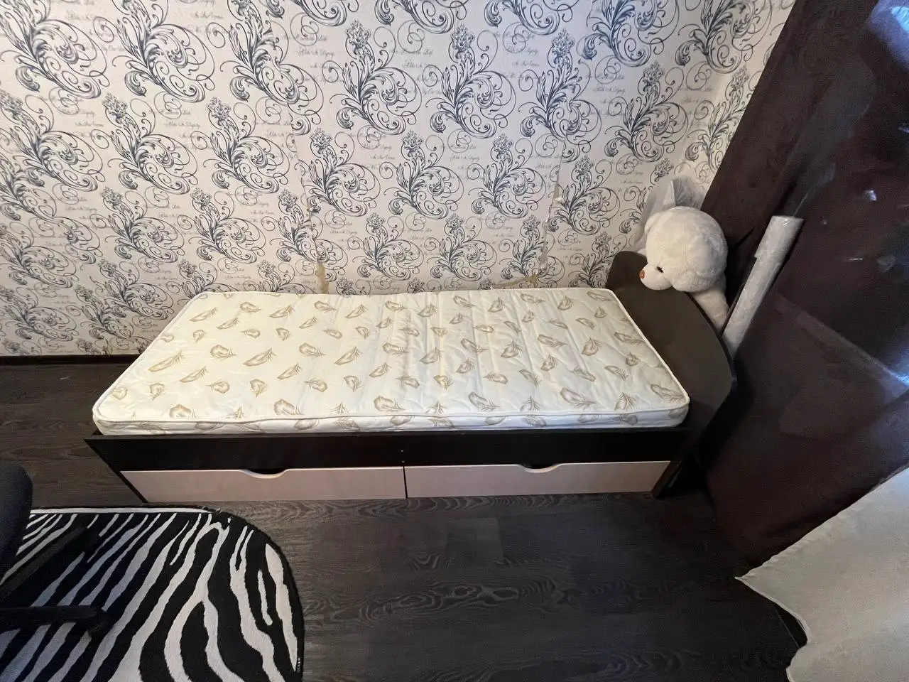 Продажа кровати с матрасом - Для дома и дачи в Кондратово