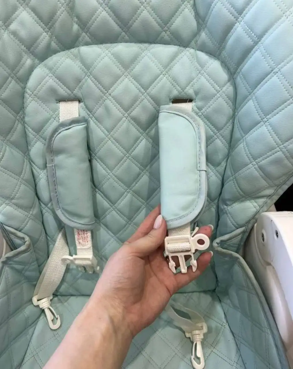 Продам детский стул Babyton с регулировкой - Товары для детей в Кондратово