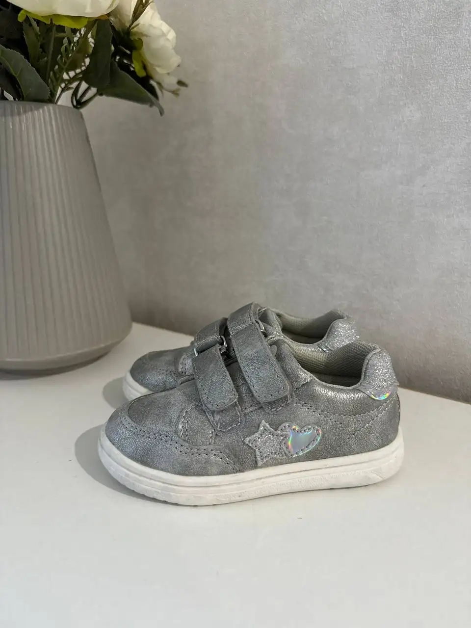 Продажа обуви: полуботинки, кеды, сандалии - Обувь (Одежда) в Неизвестно