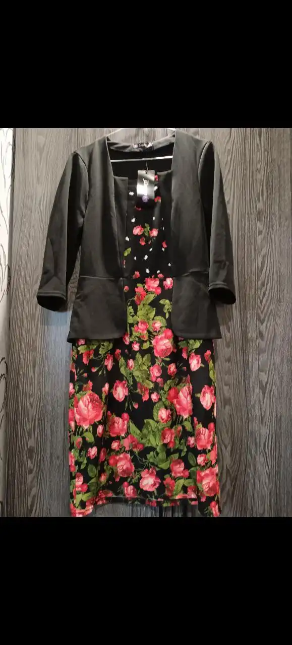 Продажа платьев 46-48 размера