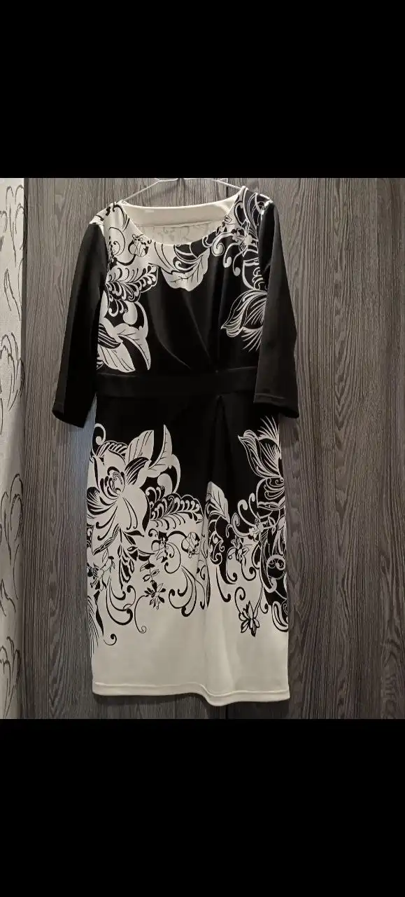 Продажа платьев 46-48 размера