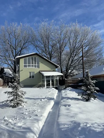 Гостевой дом «У Дубов» посуточная аренда - Услуги в Энгельс