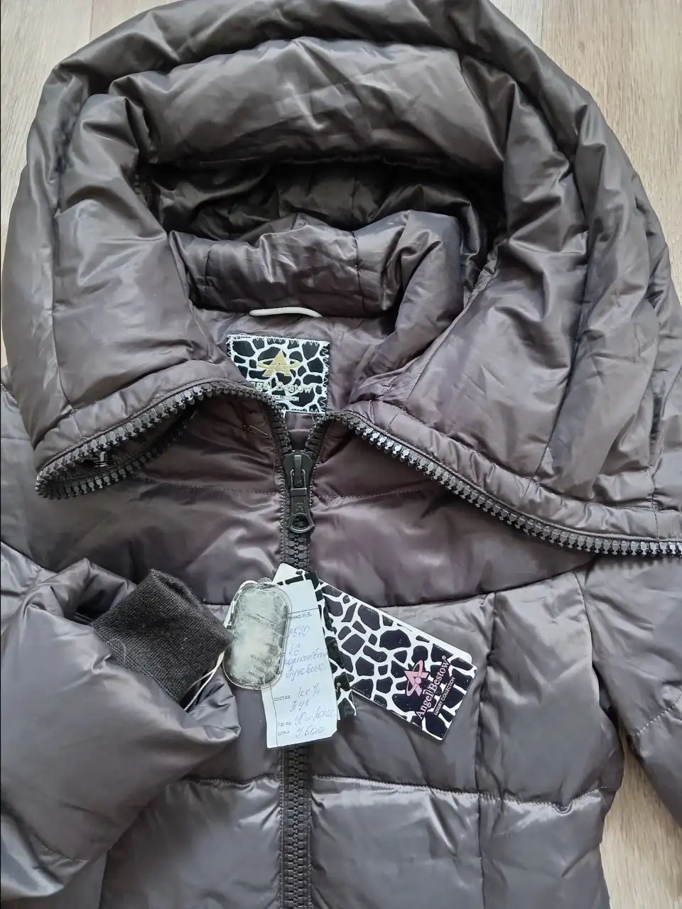 Новый пуховик Корея натуральный пух - Верхняя одежда (Одежда) в Саратов