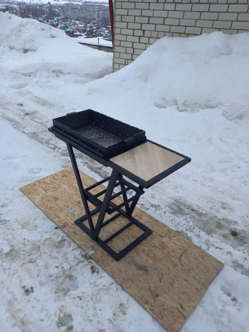 Продам мангал с размерами чаши 35x60x13.5 см - Мангалы и барбекю (Для дома и дачи) в Саратов