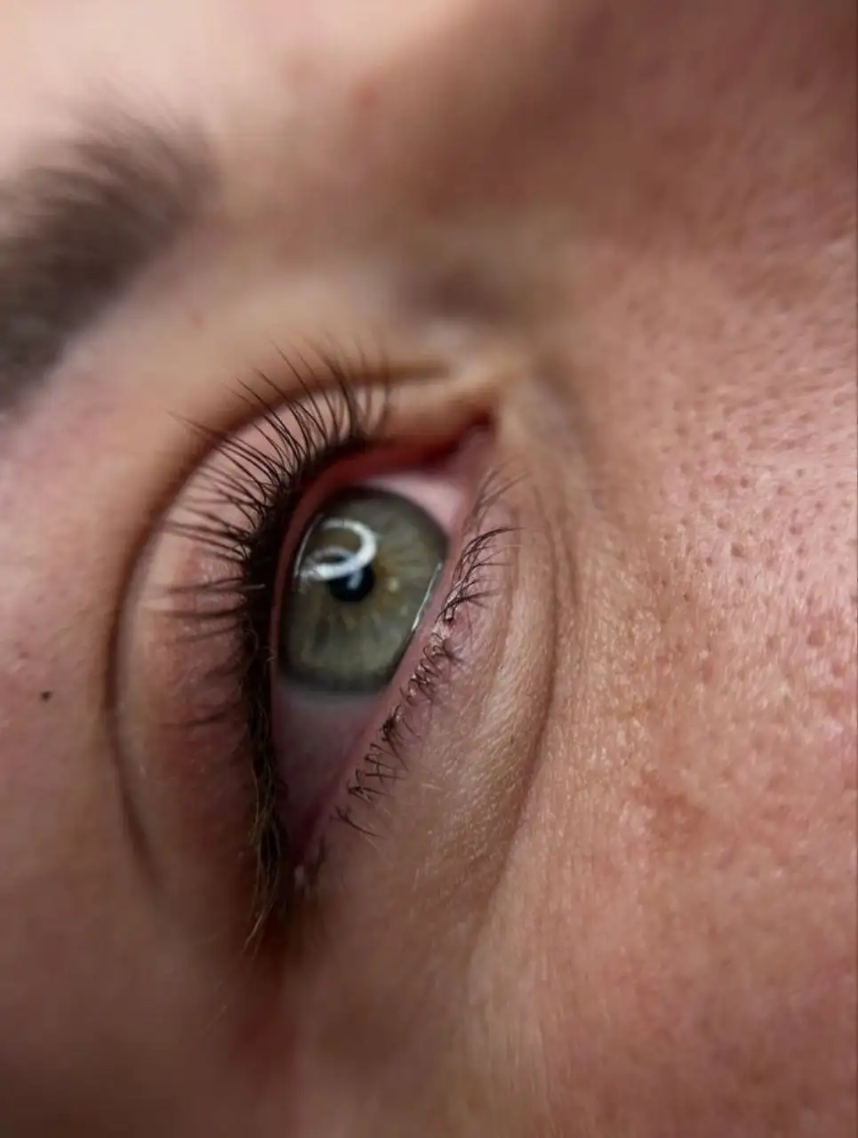 Услуги перманентного макияжа и коррекции бровей - Красота и здоровье (Услуги) в Саратов