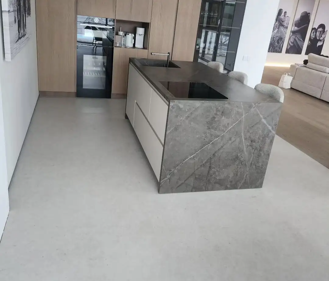 Дизайн кухни-гостиной с островом и ТВ-зоной - Дизайн интерьера (Услуги) в Саратов