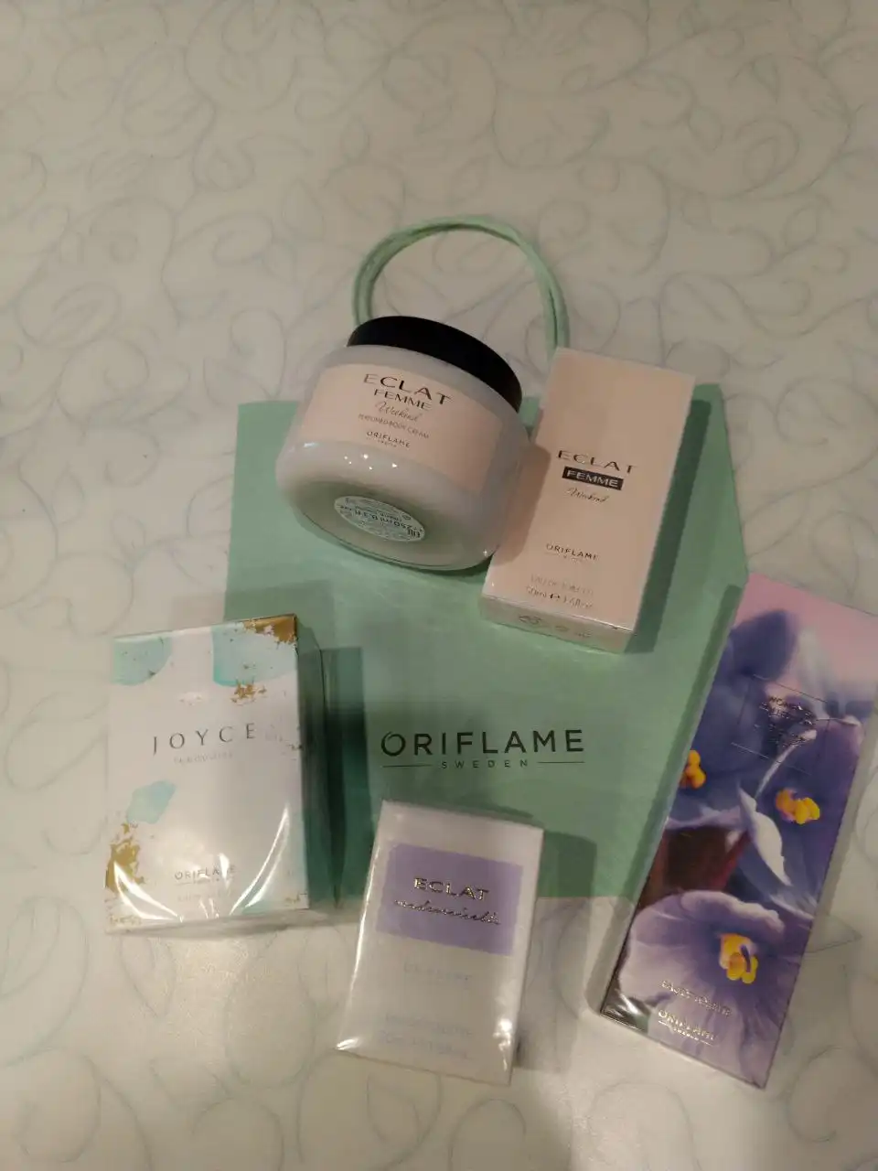 Готовые подарки от Орифлэйм в упаковке