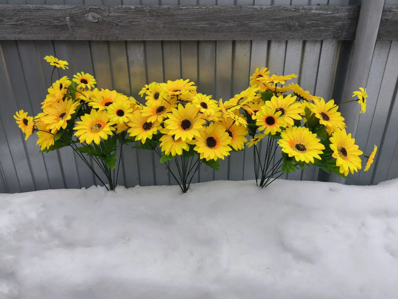 Искусственные цветы в наличии - Барахолка в Энгельс