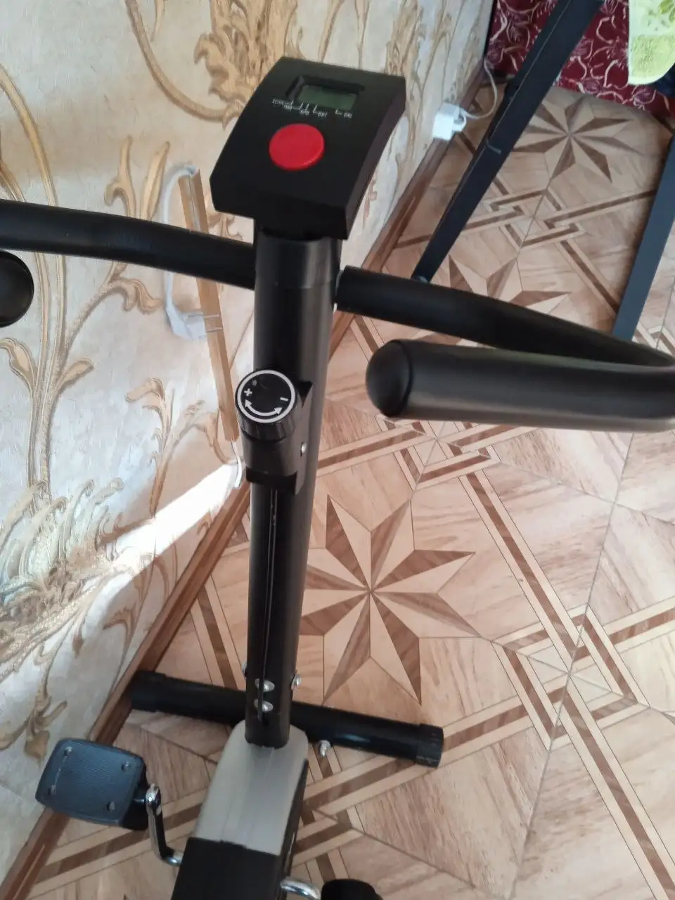 Продажа велотренажера - Спорттовары (Барахолка) в Энгельс