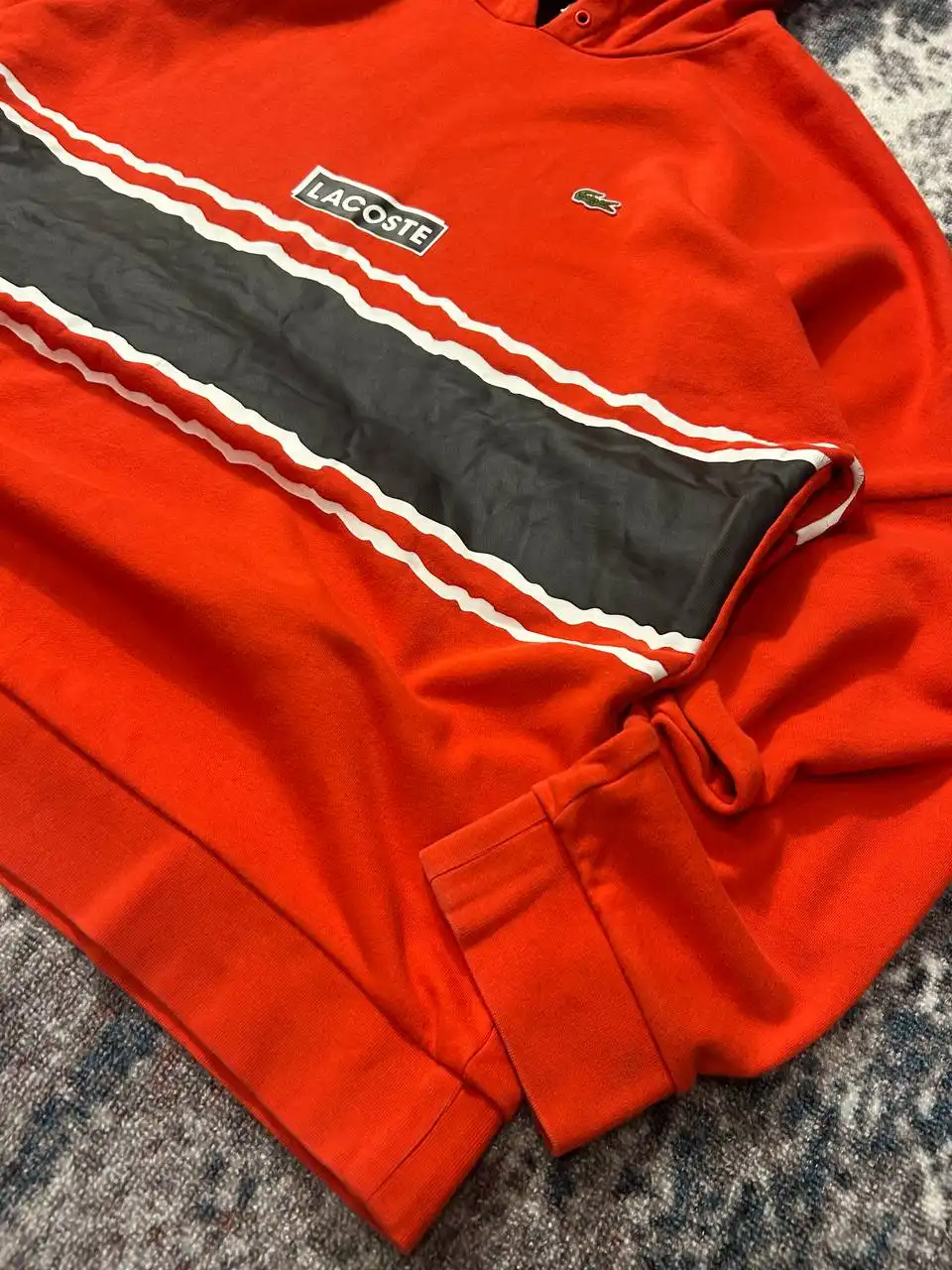 Аукцион на худи Lacoste размер XL-XXL