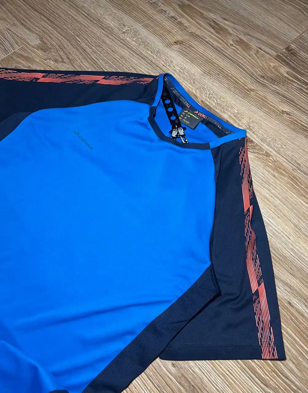 Футболка Demix размер SM