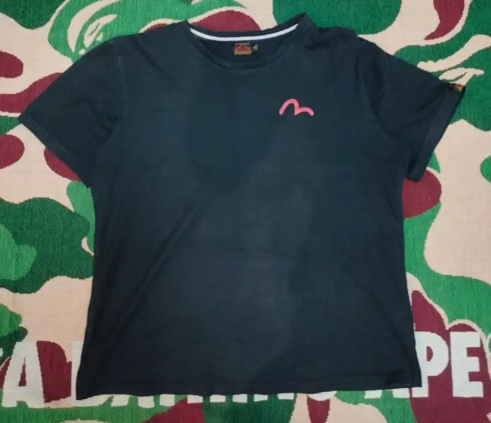 Куртка почти отличное состояние размер M-L