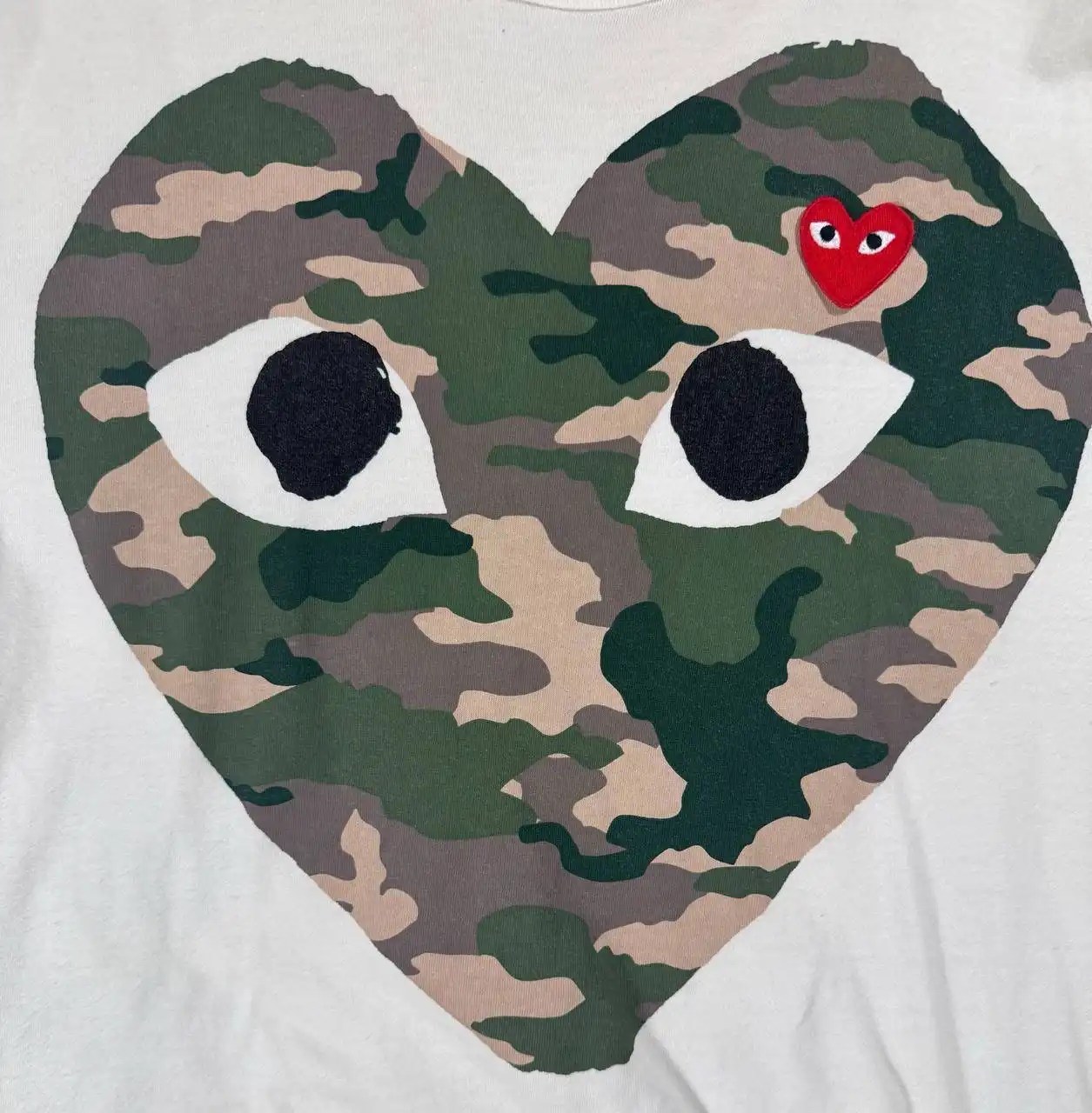Comme Des Garçons play t-shirt - Футболки (Одежда) в Астрахань