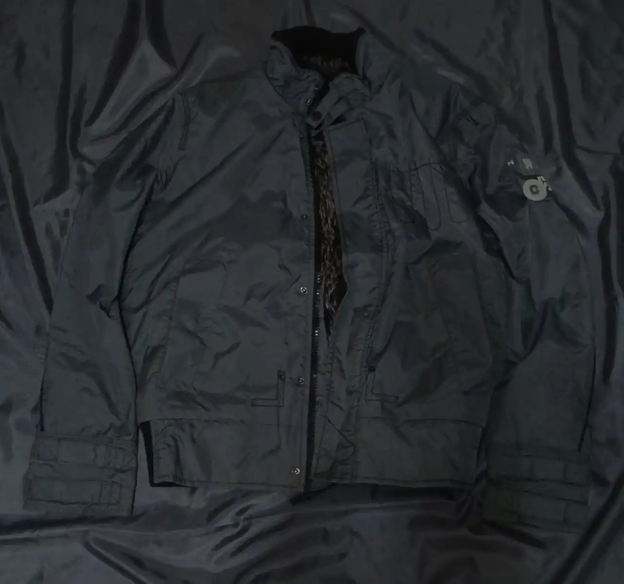 Огромные скидки на наличие - Барахолка в Астрахань