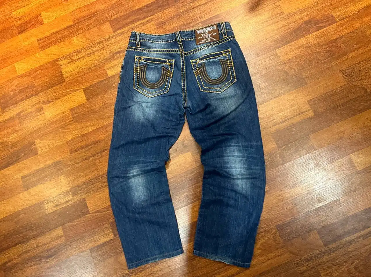 Джинсы True Religion размер L - Джинсы (Одежда) в Астрахань