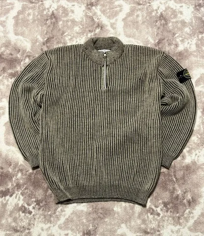 Stone Island куртка оригинал 9/10 - Одежда в Астрахань