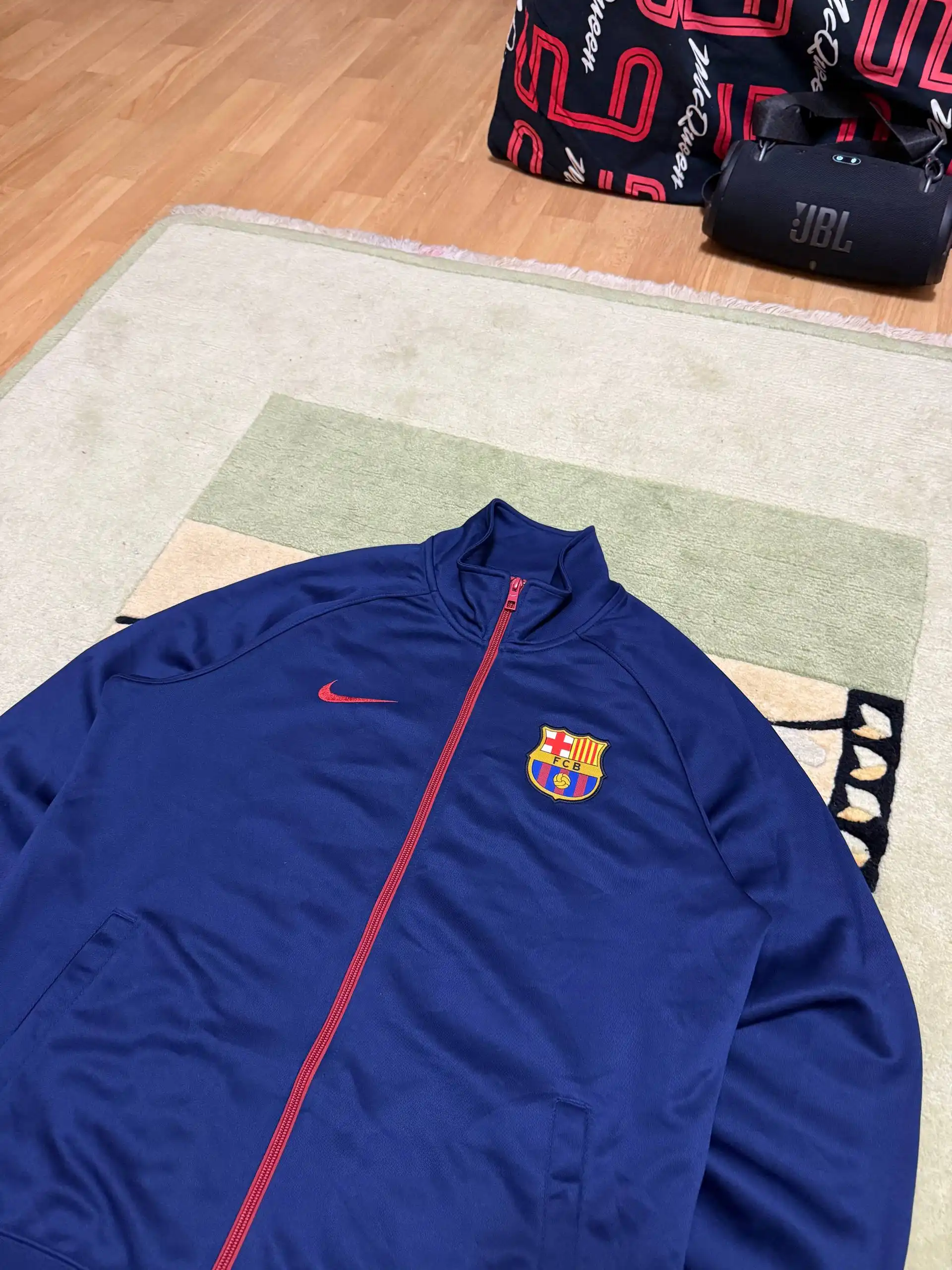 Олимпийка Nike Barcelona - Спортивная одежда (Одежда) в Астрахань