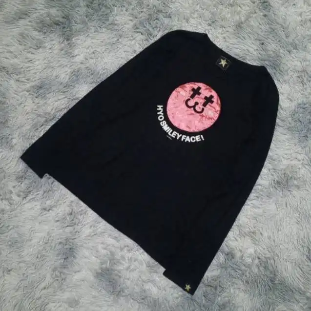 Hyoma longsleeve худи размер M - Верхняя одежда (Одежда) в Астрахань