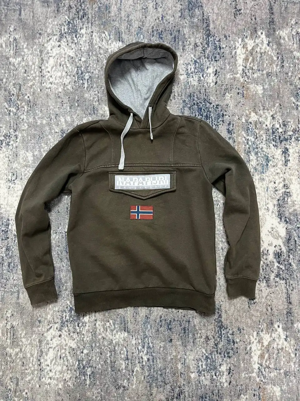 Магазин винтажной и стоковой одежды - Винтажная (Одежда) в Астрахань