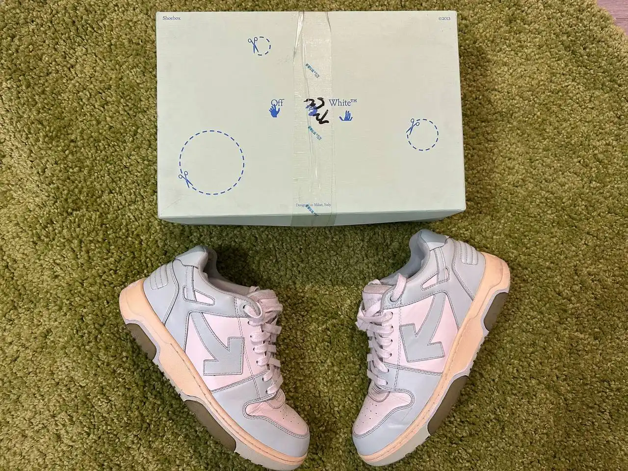 Off White Out Of Office кроссовки размер 43eu - Кроссовки (Одежда) в Астрахань