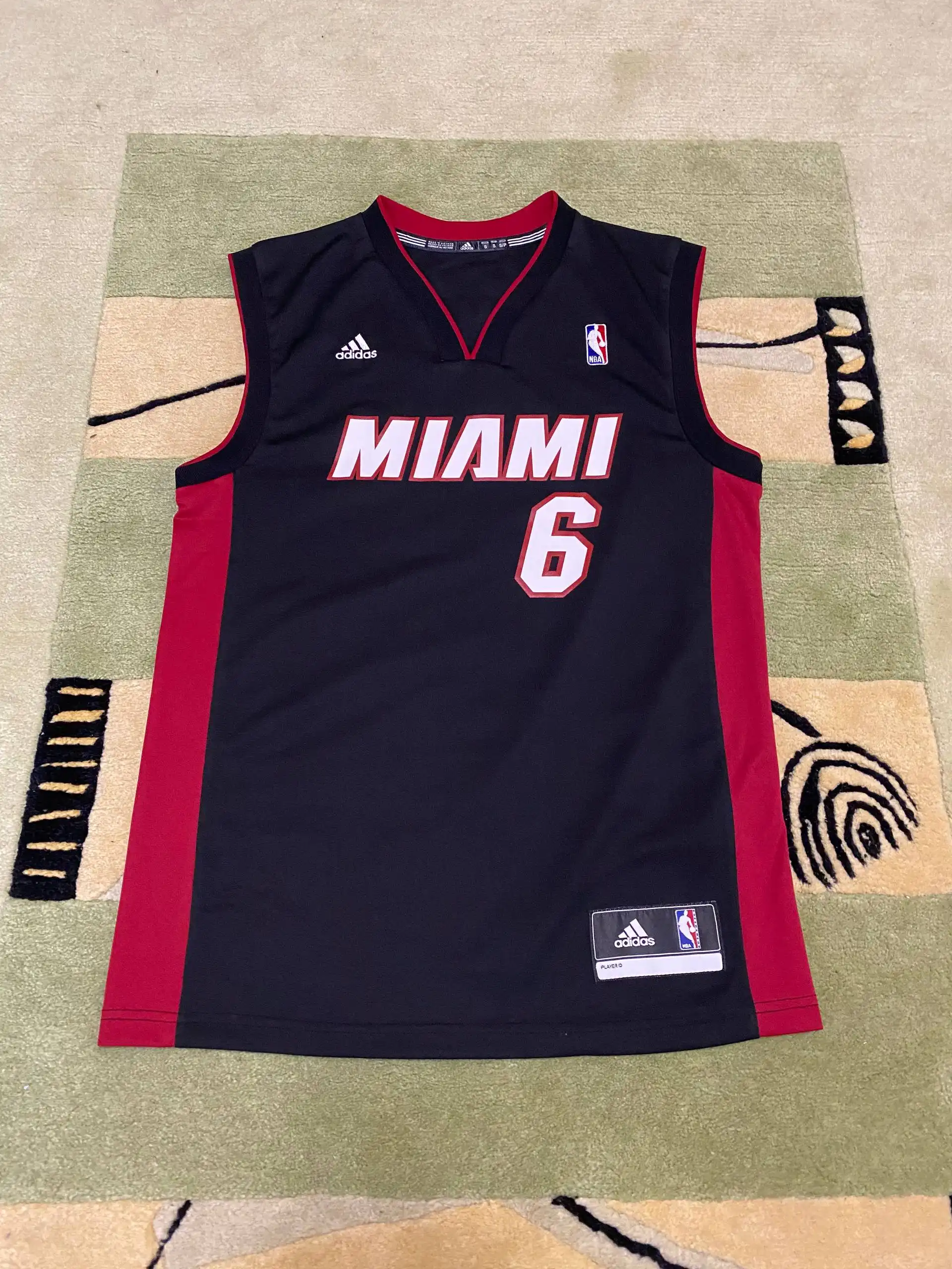 Джерси Nike NBA размер S - Спортивная одежда (Одежда) в Астрахань