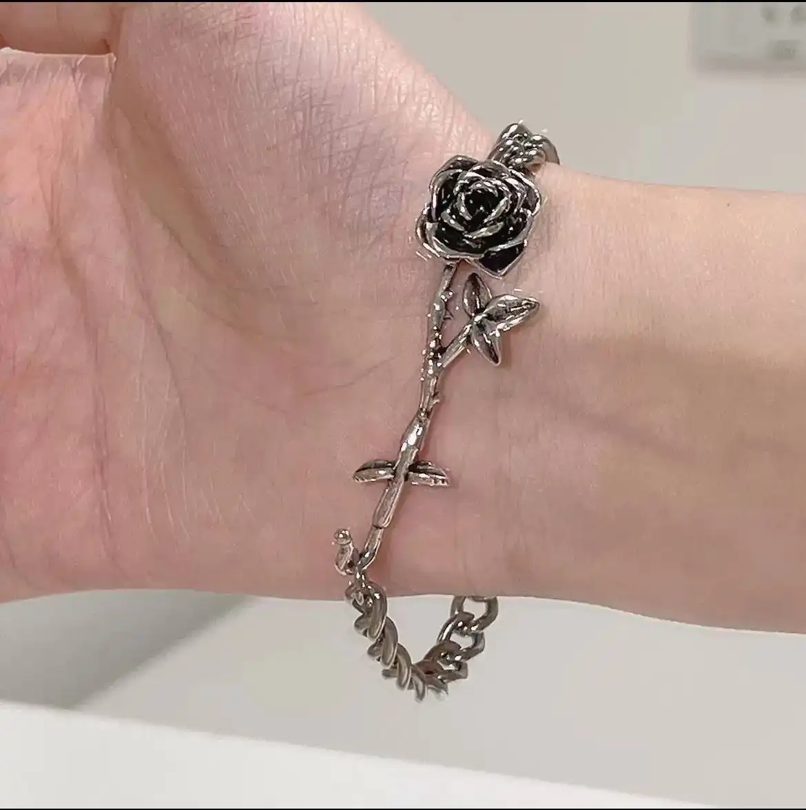 Браслеты CHROME HEARTS RAF SIMONS LACOSTE MAISON MARGIELA LOUIES VUITTON ERD ROSE - Браслеты (Одежда) в Астрахань