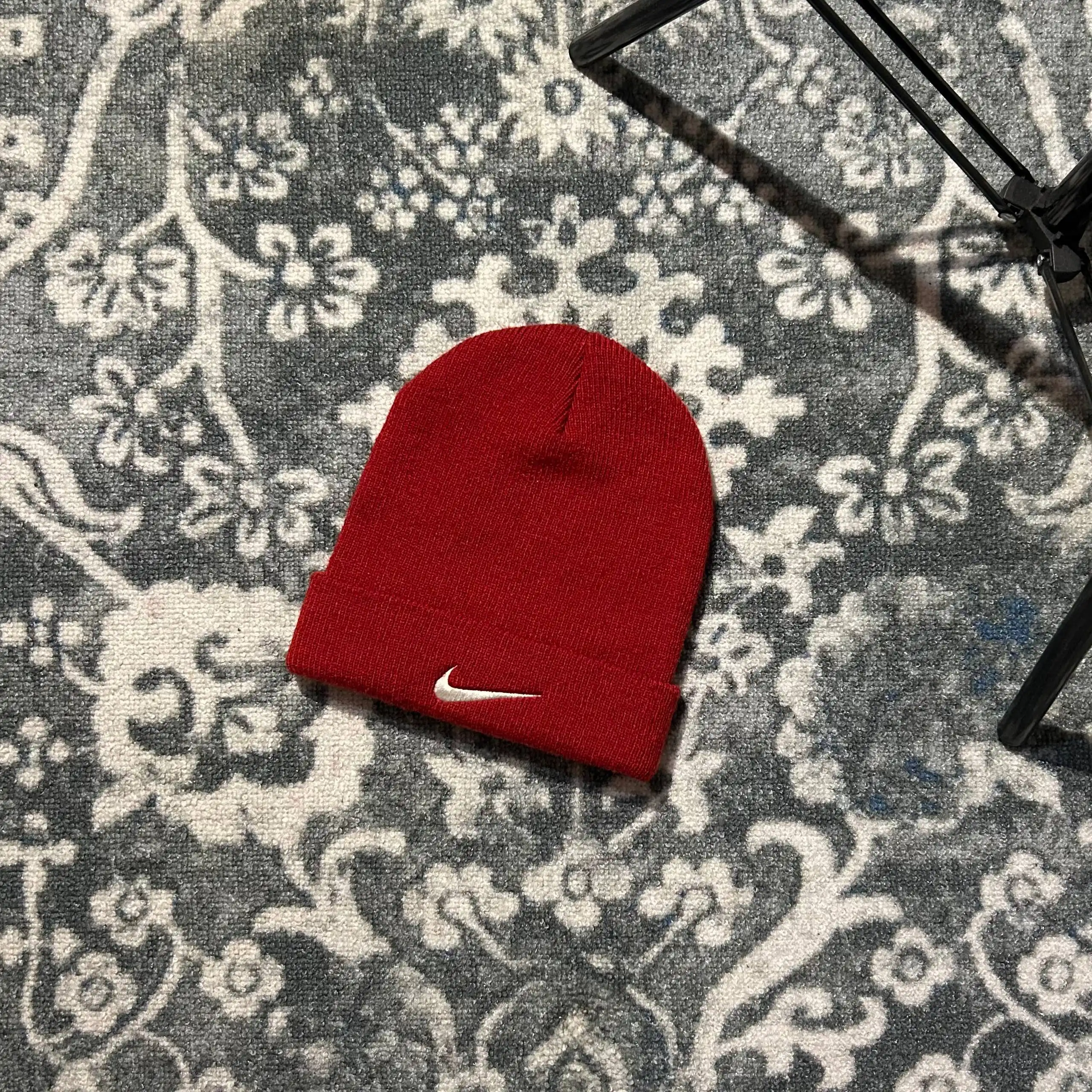 Винтажная шапка Nike - Головные уборы (Одежда) в Астрахань