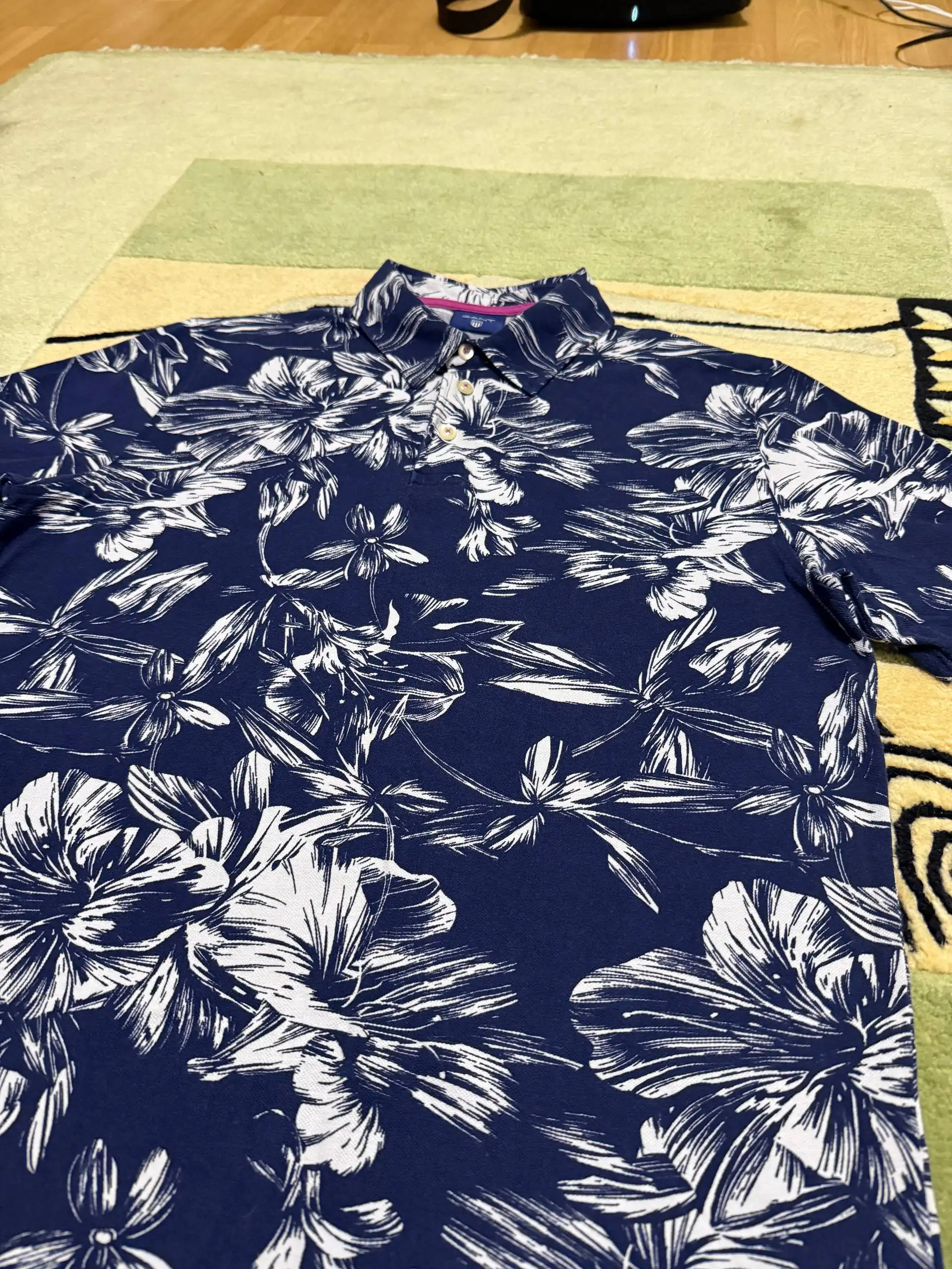 Поло Gant редкое - Поло (Одежда) в Астрахань