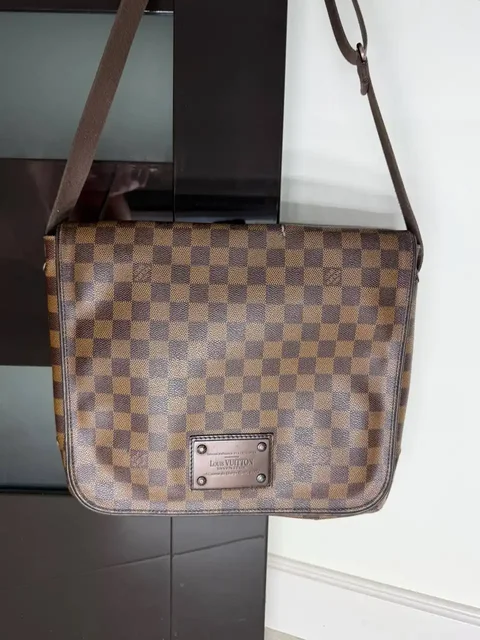 Сумка LV большая оригинал - Спортивная одежда в Астрахань