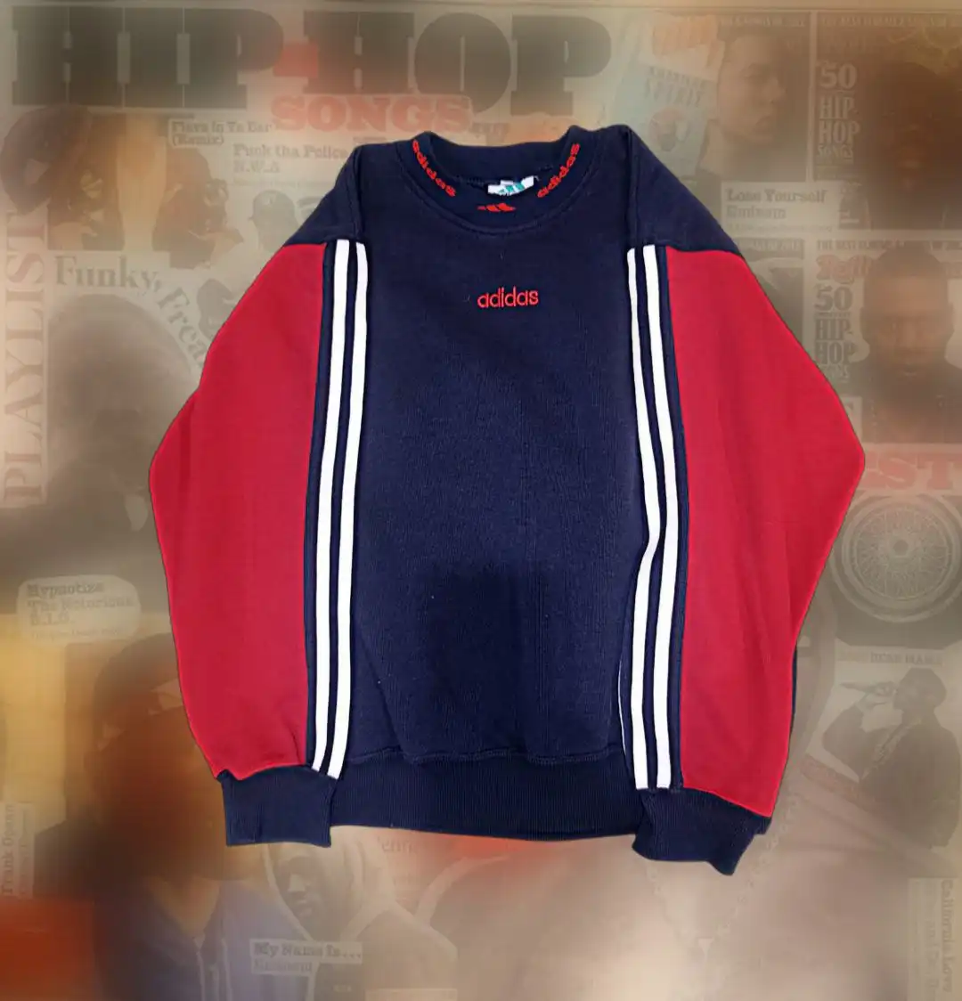 Продажа винтажной одежды: бомбер, свитера, свитшот, олимпийка, обувь - Верхняя одежда (Одежда) в Астрахань