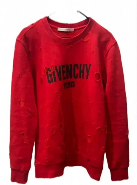 Свитшот Givenchy distressed triple red - частное объявление в Астрахань