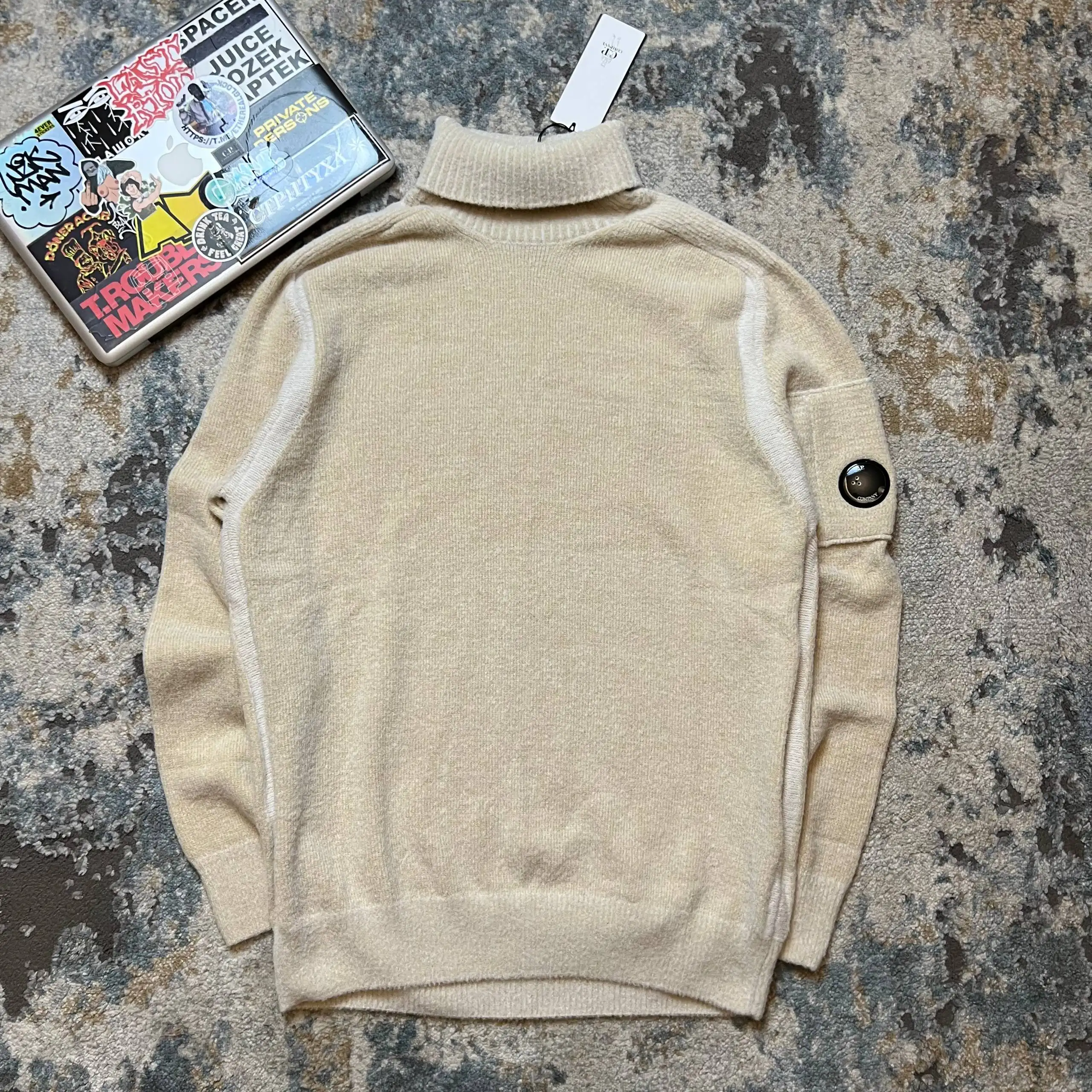 Свитер CP Company (Оригинал) Новый - Одежда в Астрахань