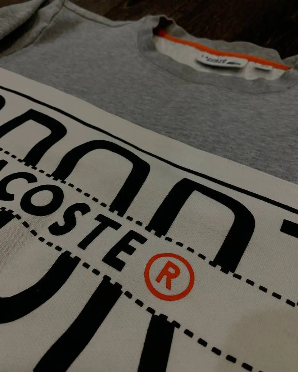 Свитшот Lacoste размер М - Одежда в Астрахань