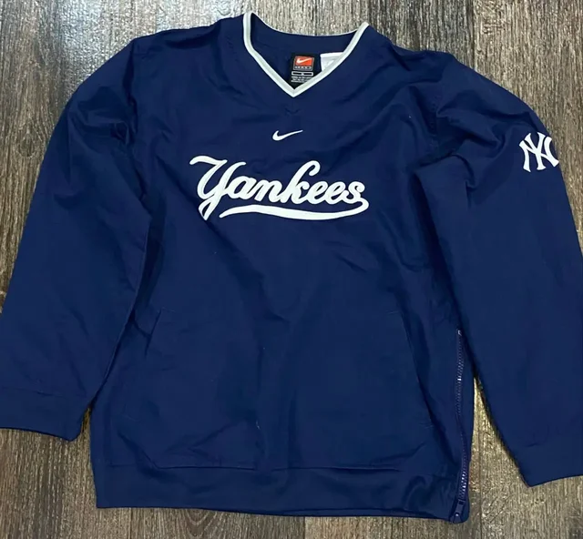 Джерси Nike x Yankees x NYC размер М - Сумки в Астрахань