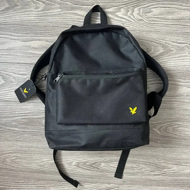 Новый рюкзак Lyle Scott вместимостью 17 литров - Сумки в Астрахань