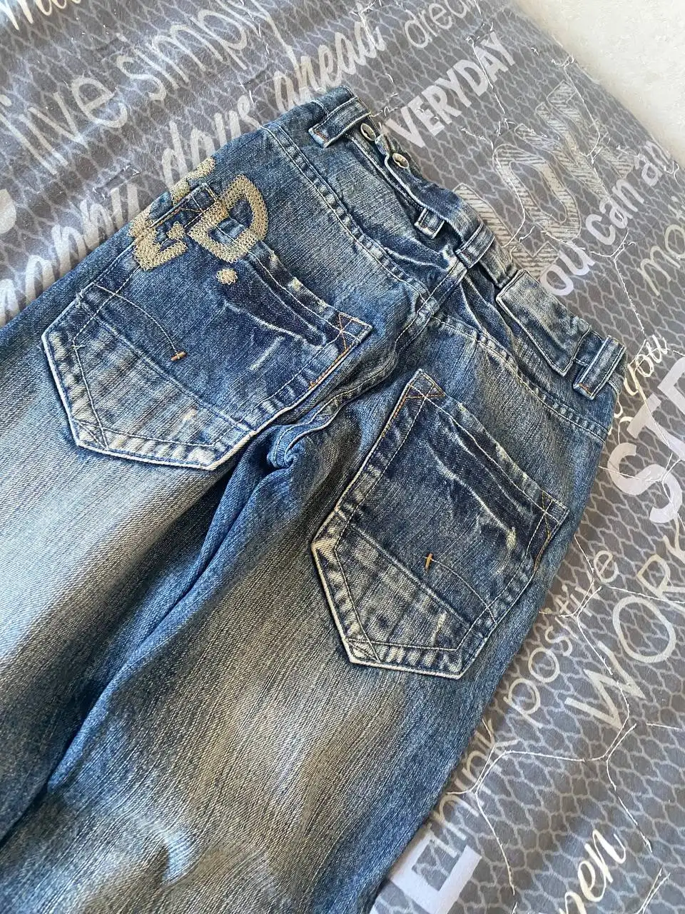 Новые навесные размер S - Барахолка в Астрахань