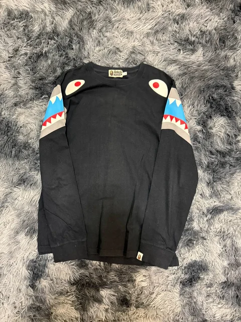 Продам Бейп и Гучи - Худи в Астрахань