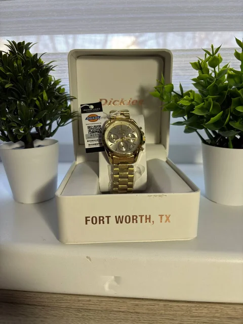 Продажа наручных часов и браслетов - Часы и украшения в Астрахань